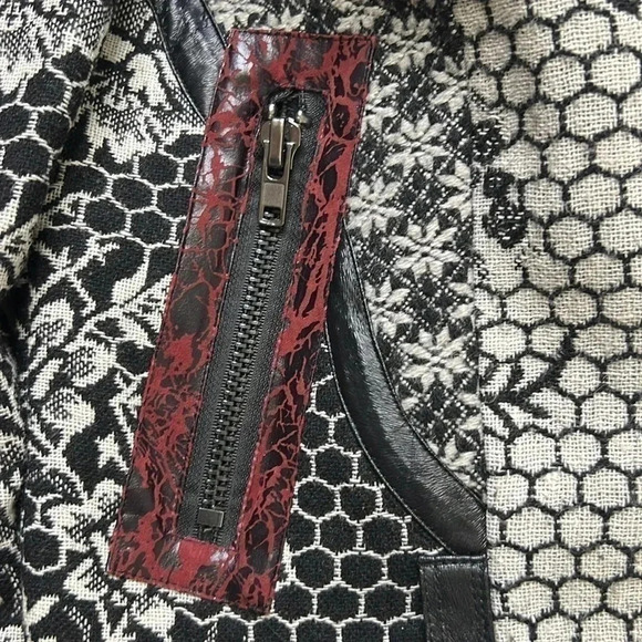 Obstinee by IKA-VTG Black/White-Red patchwork-Belted Biker Jacket size 12 - Picture 4 of 6